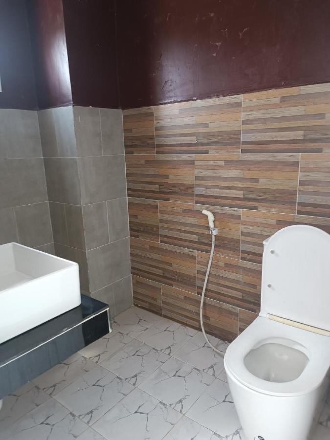 קמפוט Rooms 101 מראה חיצוני תמונה